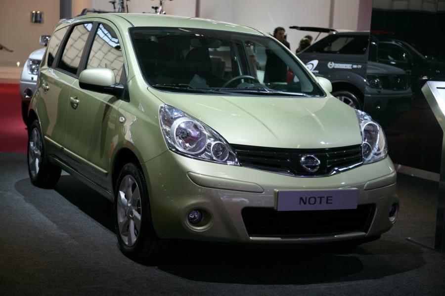 Nissan Note 2009 года  (фото 12 из 78)
